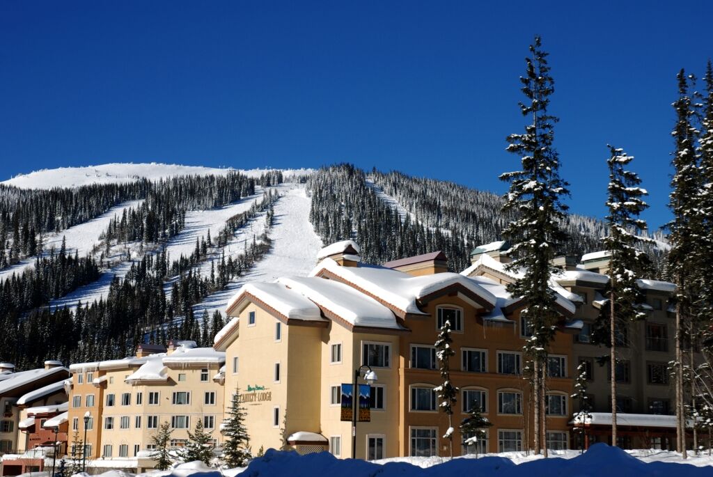 Nancy Greene's Cahilty Lodge, Sun Peaks